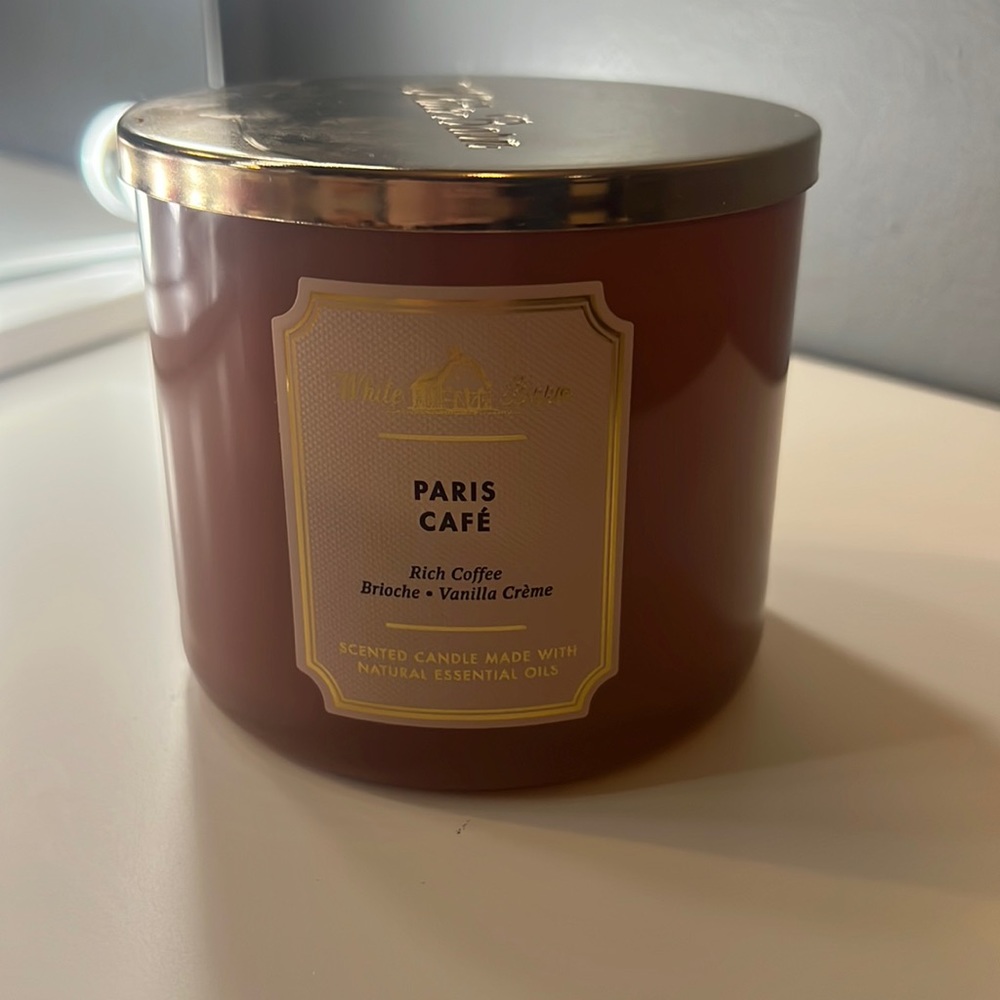 Paris Cafe candle